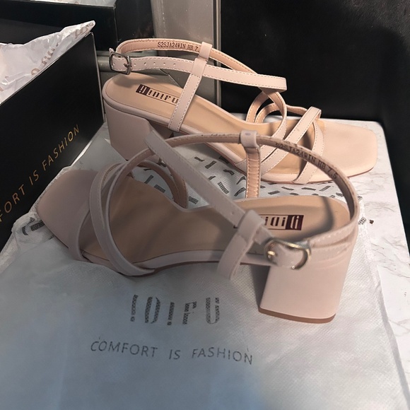 Shoes - Strappy Chunky Block Square Toe Heels